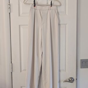 Uniqlo Cream Women's Trousers XS